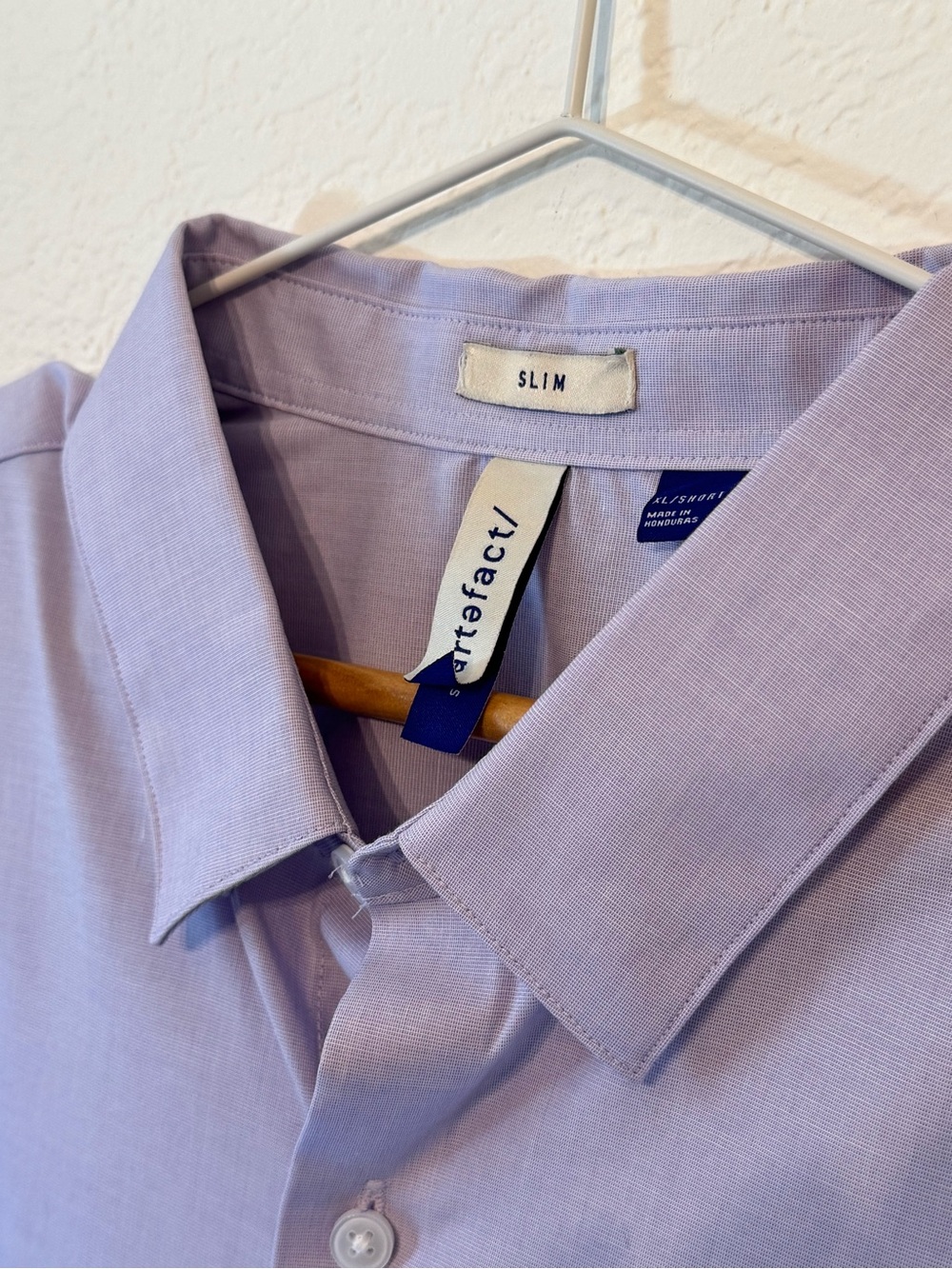 Artefact Men's Long-Sleeve Dress Shirt in Light Lavender
